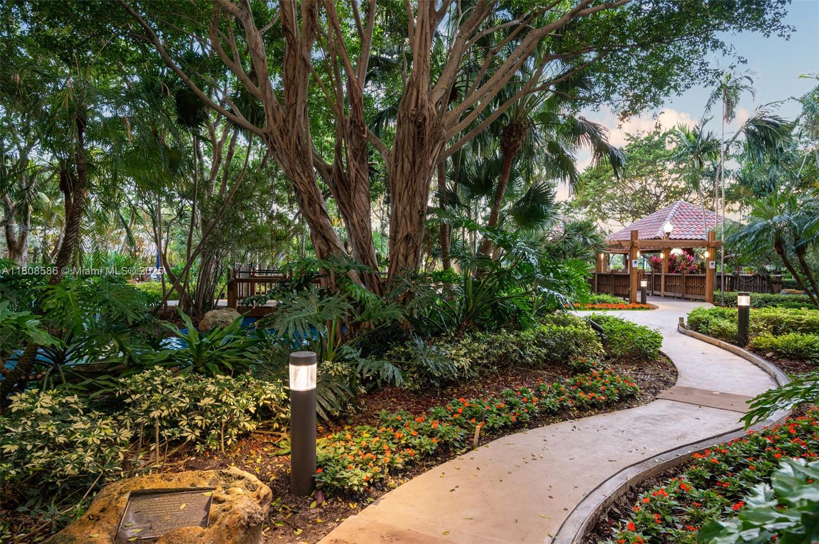 Rental Property at 2000 Towerside Ter 412, Miami, Broward County, Florida - Bedrooms: 3 
Bathrooms: 2  - $4,500 MO.