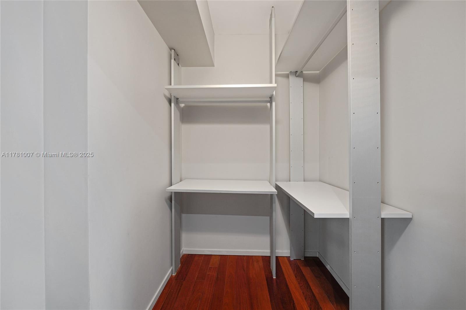 PORTOFINO TOWER CONDO - Residential