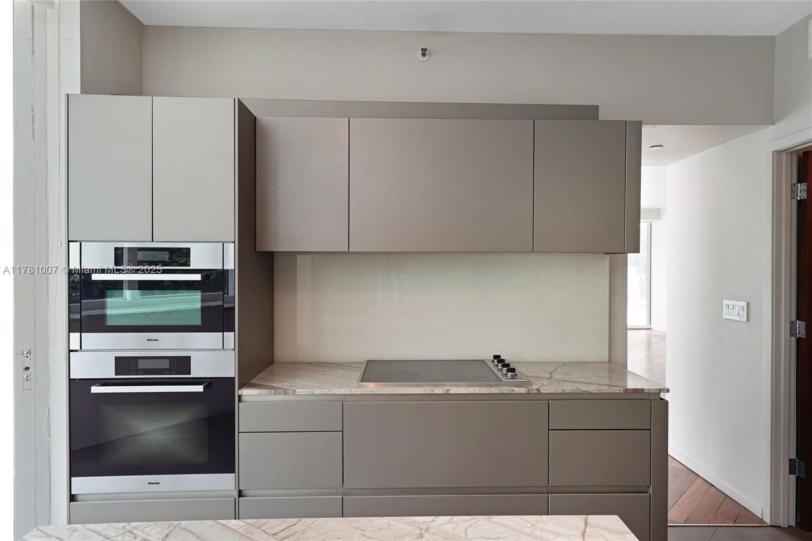 PORTOFINO TOWER CONDO - Residential