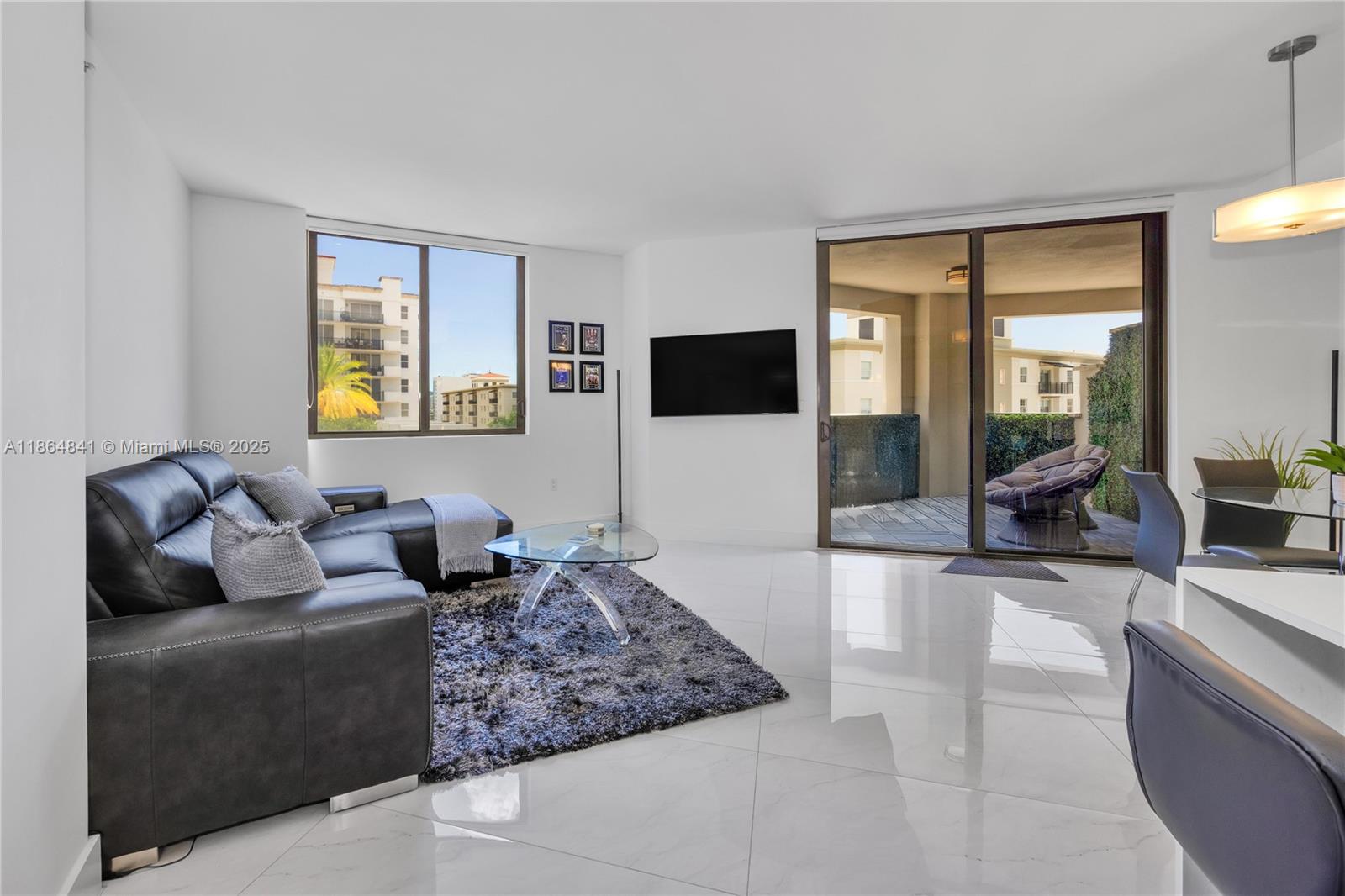 MERRICK MANOR CONDO - Residential