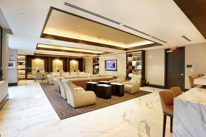 MERRICK MANOR CONDO - Residential