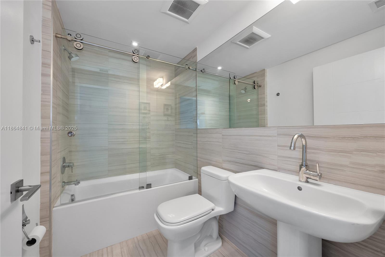 MERRICK MANOR CONDO - Residential