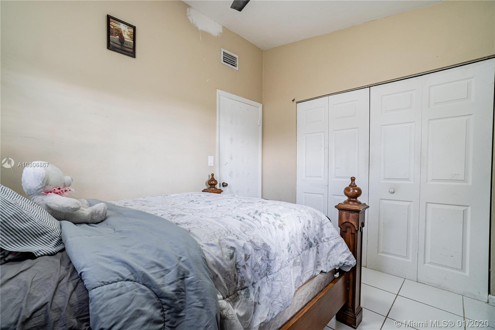 REPLAT OF PORTIONS OF RIC - Residential