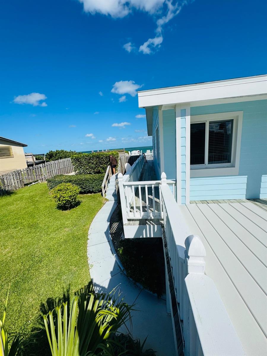 Floridana Beach - Residential