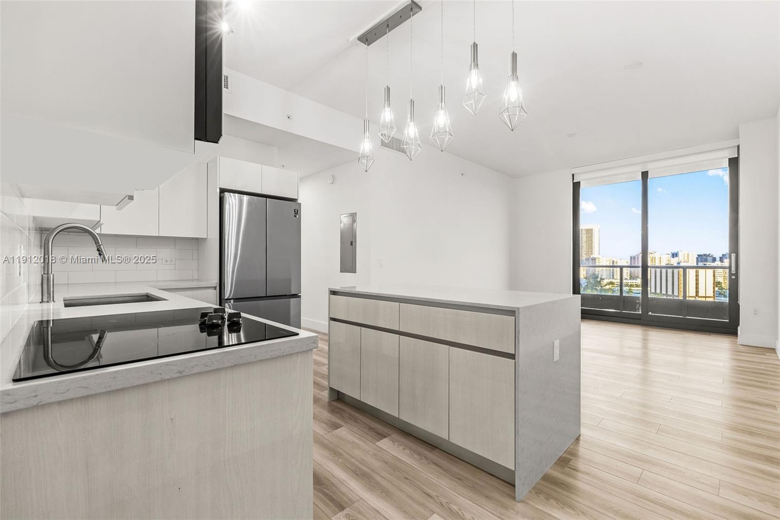 Slate Hallandale - Residential Lease