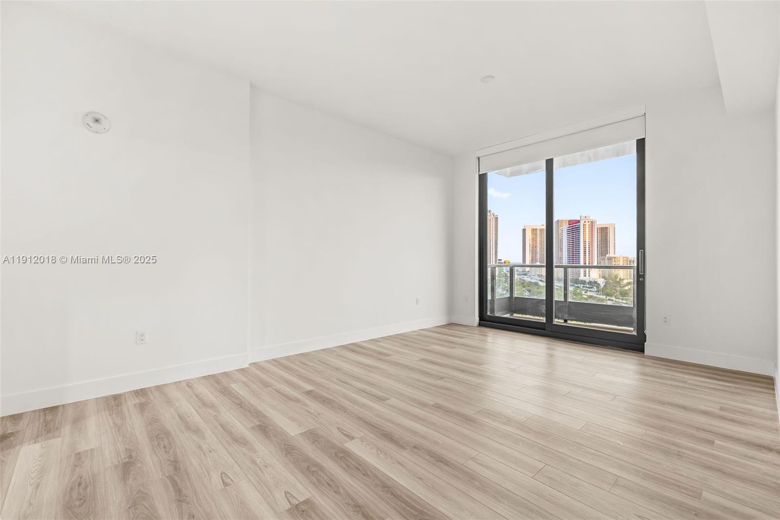 Slate Hallandale - Residential Lease