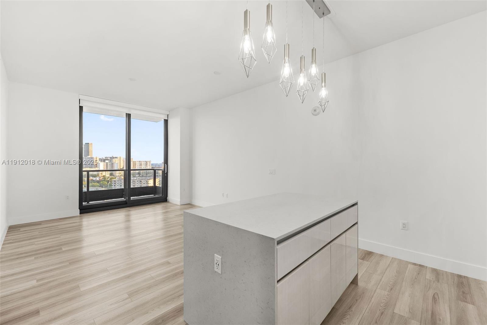 Slate Hallandale - Residential Lease