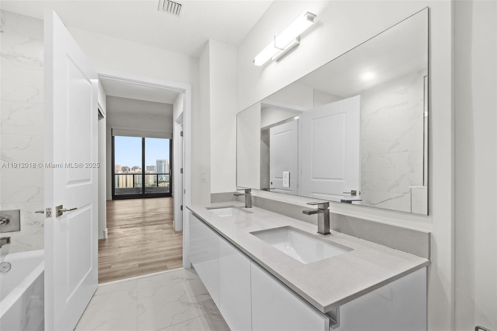 Slate Hallandale - Residential Lease