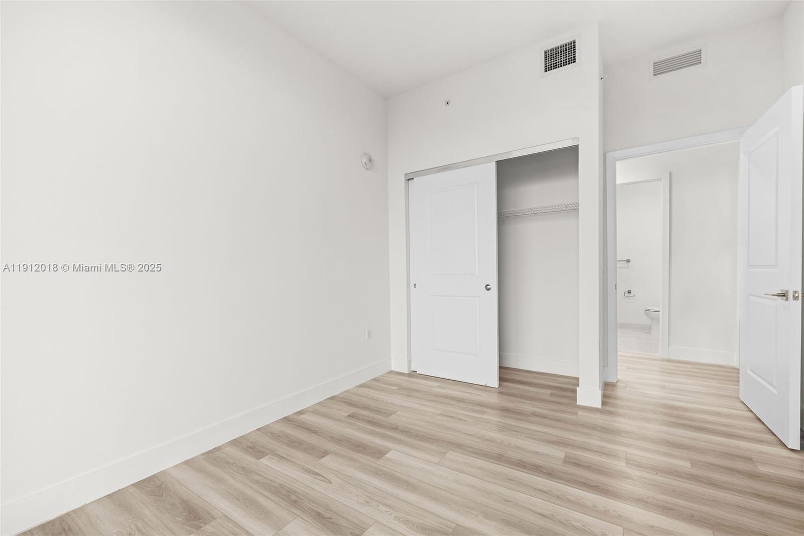 Slate Hallandale - Residential Lease