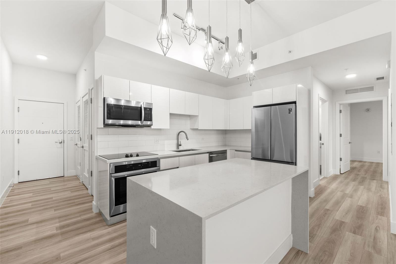 Slate Hallandale - Residential Lease