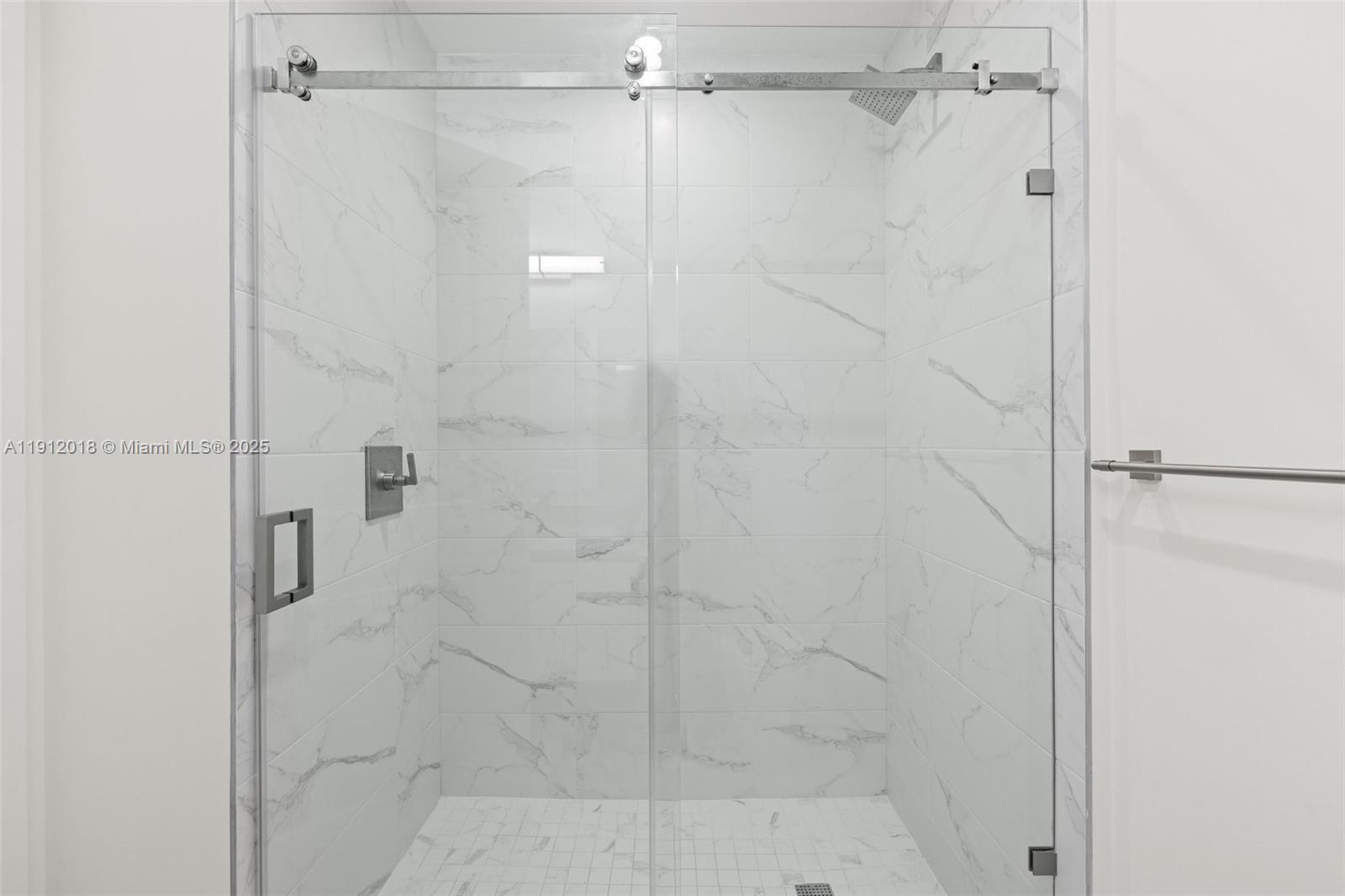 Slate Hallandale - Residential Lease