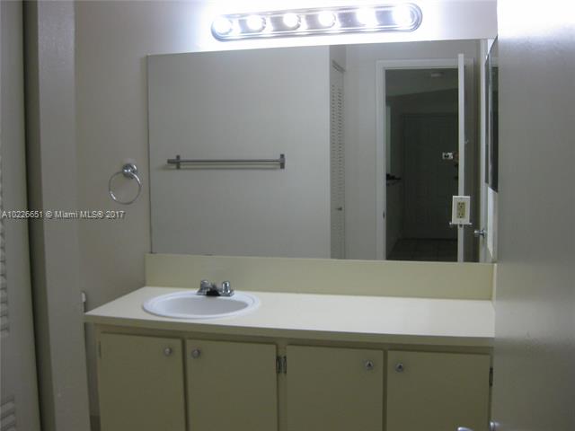 Villa Bellini Condo - Residential Lease