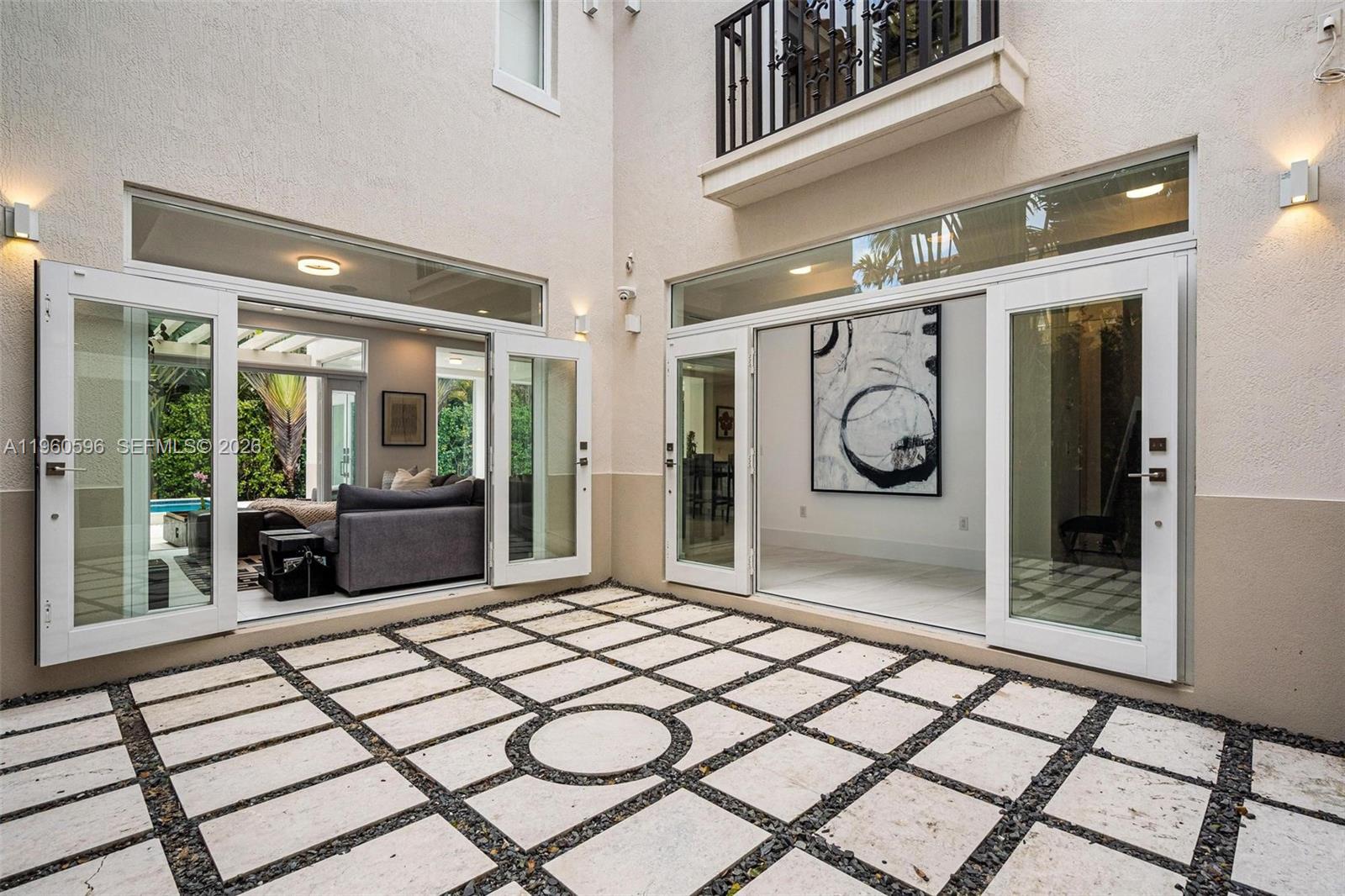 CORAL GABLES SEC B - Residential