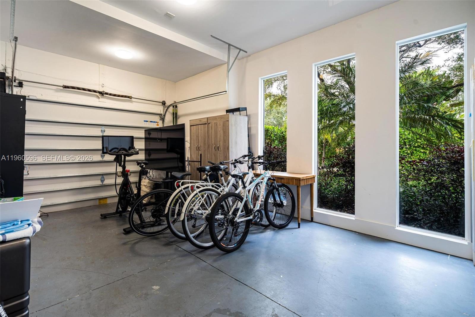 CORAL GABLES SEC B - Residential