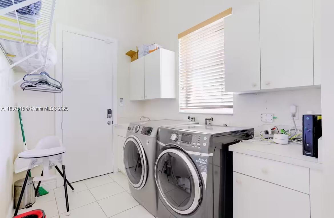 PINE TREE ESTATES - Residential Lease