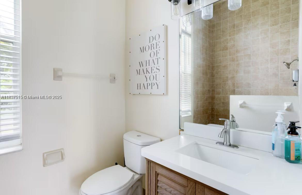 PINE TREE ESTATES - Residential Lease