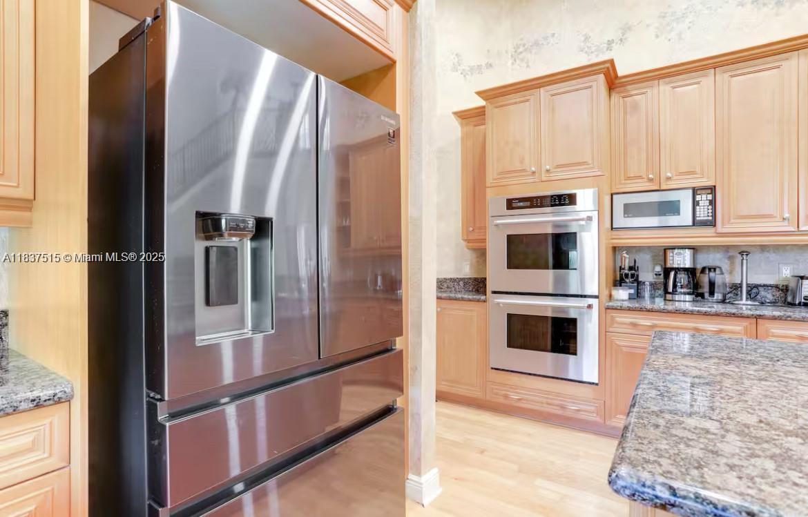 PINE TREE ESTATES - Residential Lease