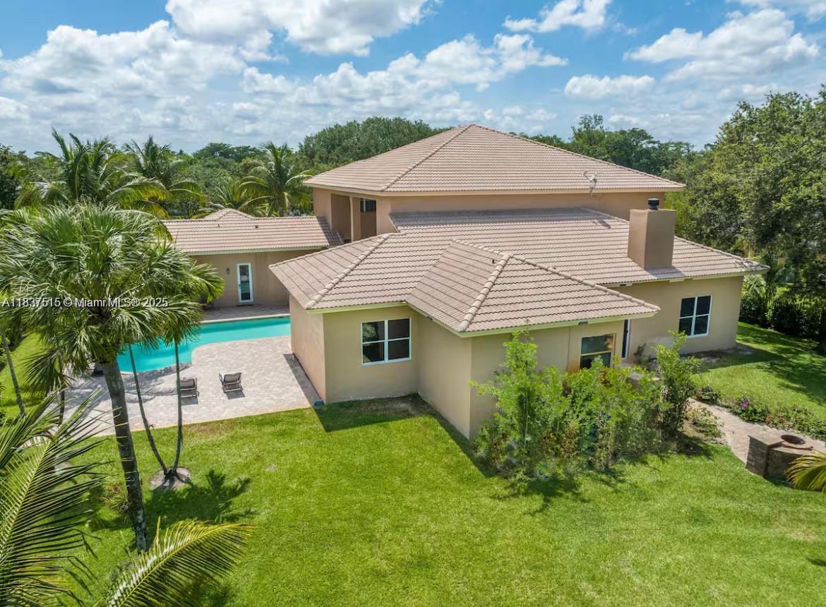 Discover unparalleled luxury in this exquisite, fully furnished, 2 floors, 5-bedroom, 4.5-bathroom rental home located in prestigious Parkland, Florida. Beyond its sophisticated design and premium finishes, this residence offers an exceptional lifestyle with a lot of entertainment and activity options. Imagine hosting unforgettable gatherings in the gourmet kitchen, unwinding by the private pool in the expansive outdoor living area, Perfectly situated, this home provides seamless access to Parkland's finest dining, shopping, golf courses, and lush parks, ensuring every day is filled with possibilities for relaxation and enjoyment. It's truly ideal for discerning clients seeking elegance, comfort, and a vibrant South Florida experience