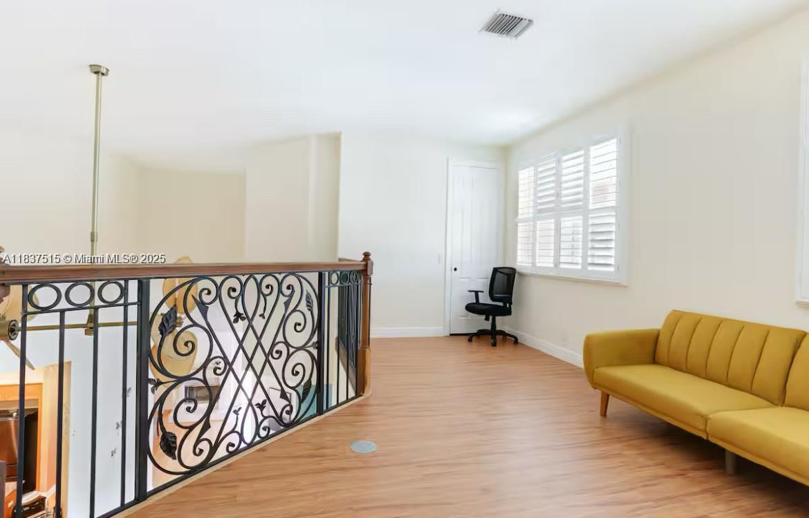 PINE TREE ESTATES - Residential Lease