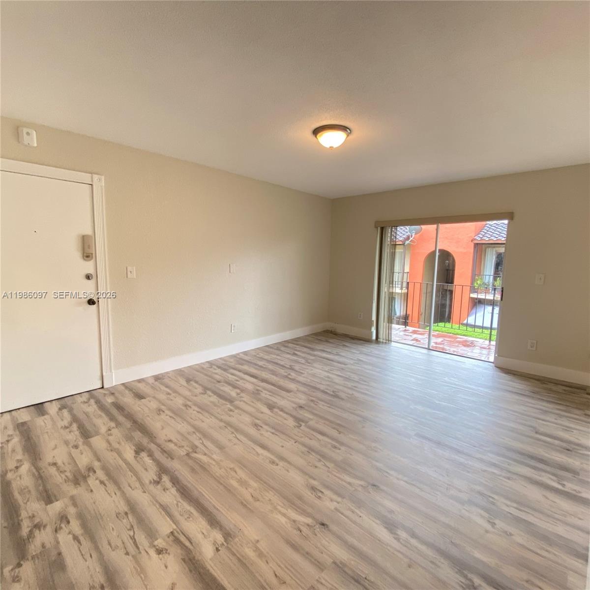 SPANISH TRACE CONDO - Residential Lease