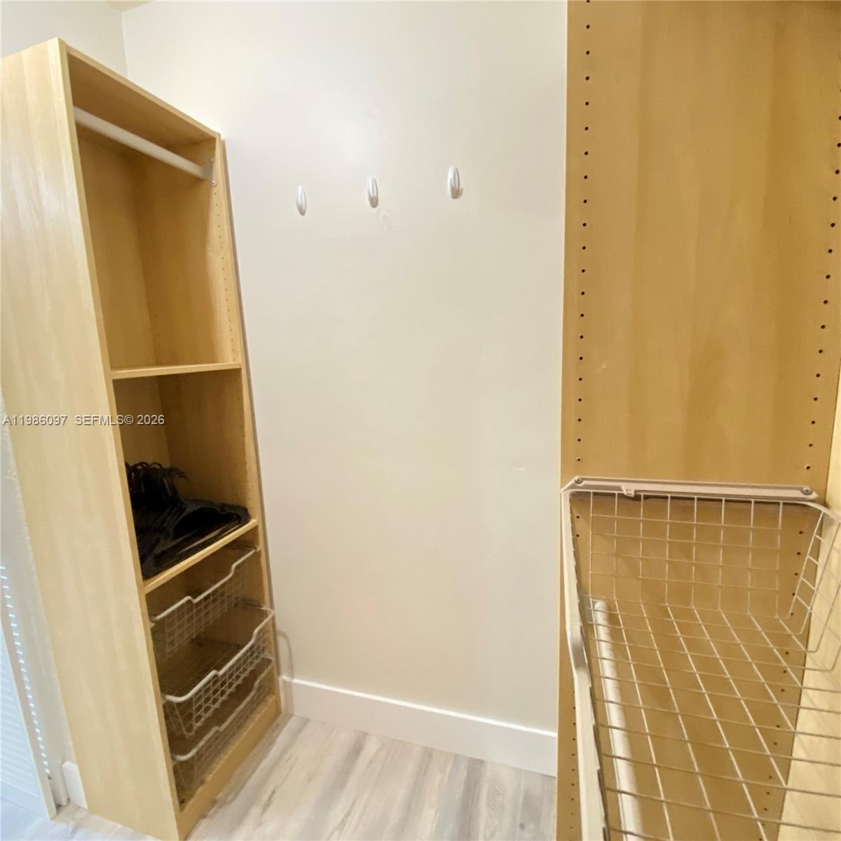 SPANISH TRACE CONDO - Residential Lease