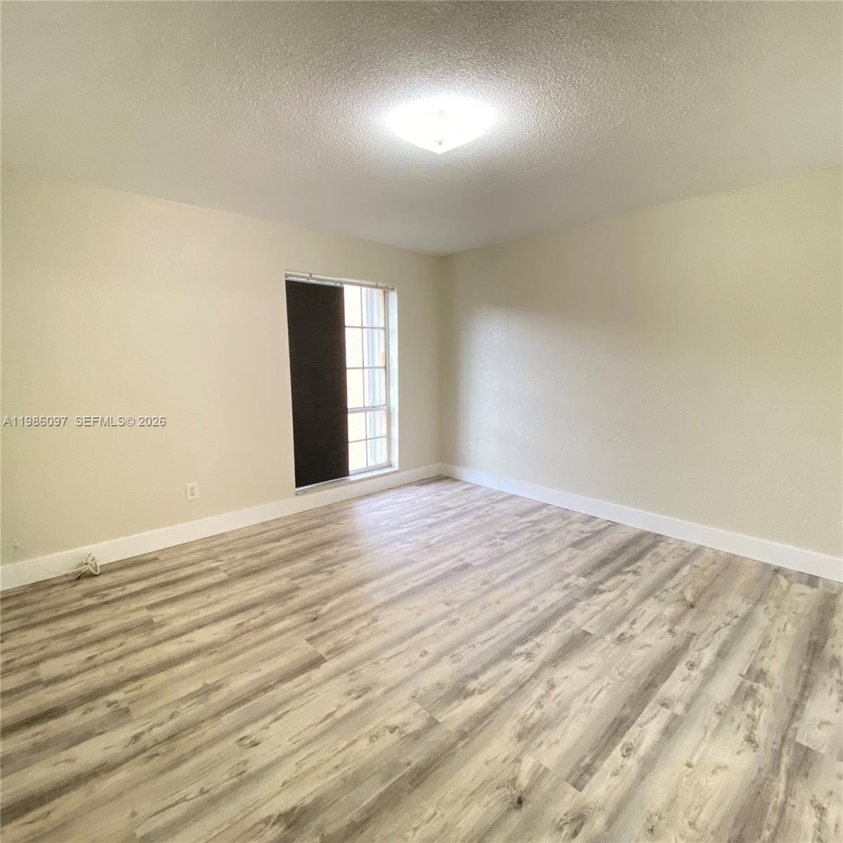 SPANISH TRACE CONDO - Residential Lease