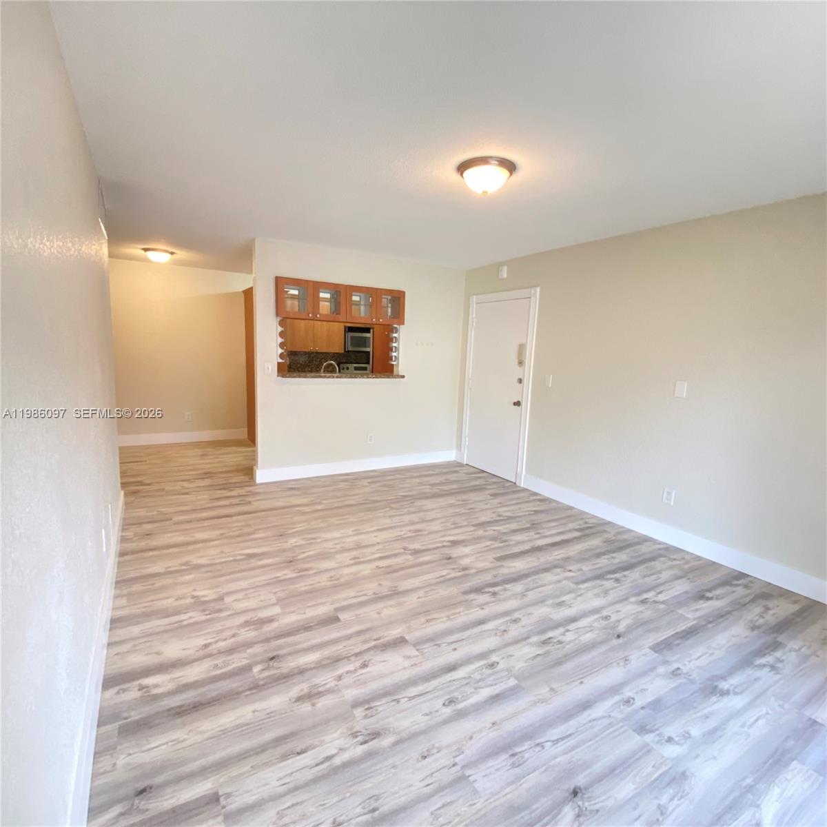 SPANISH TRACE CONDO - Residential Lease