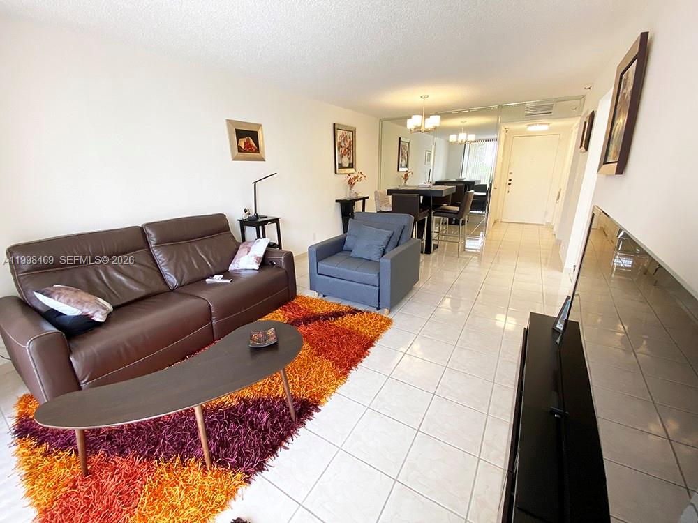 WINSTON TOWERS 700 CONDO - Residential Lease