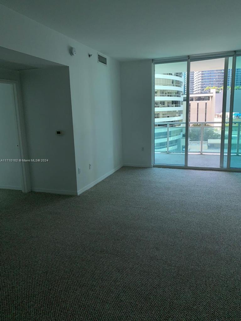 THE PLAZA 851 BRICKELL CO - Residential Lease