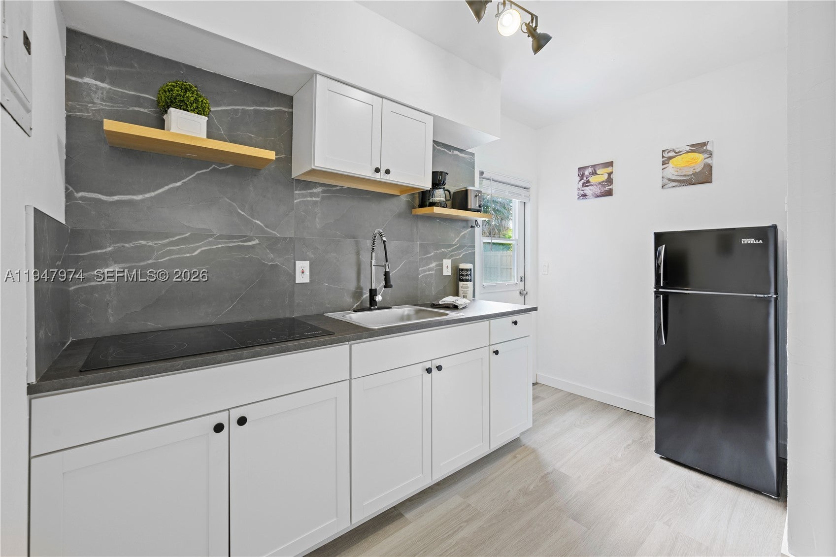 1444 NE 13th Ave unit 1-3