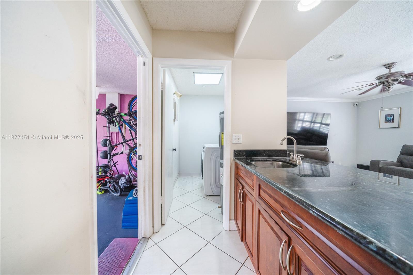 BOULEVARD WOODS NORTH - Residential Lease