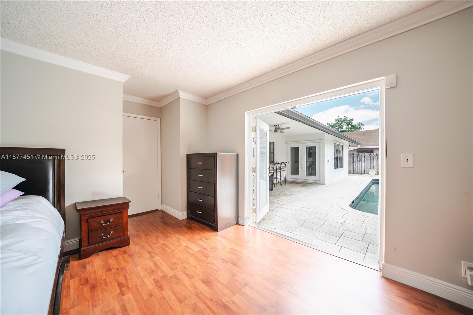 BOULEVARD WOODS NORTH - Residential Lease