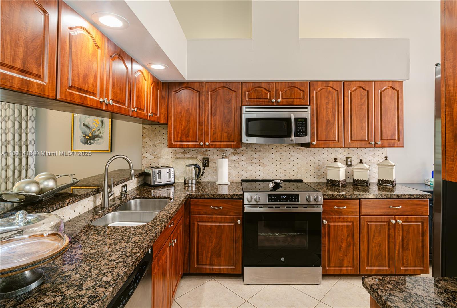 Berkshire Lakes - Residential