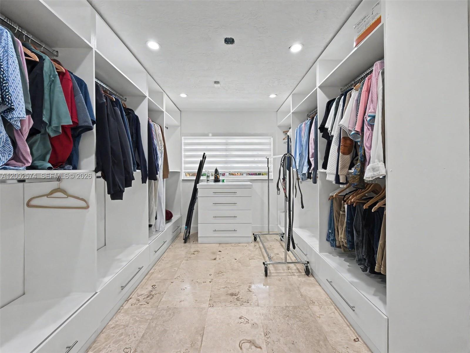 BEL AIRE SEC 3 - Residential