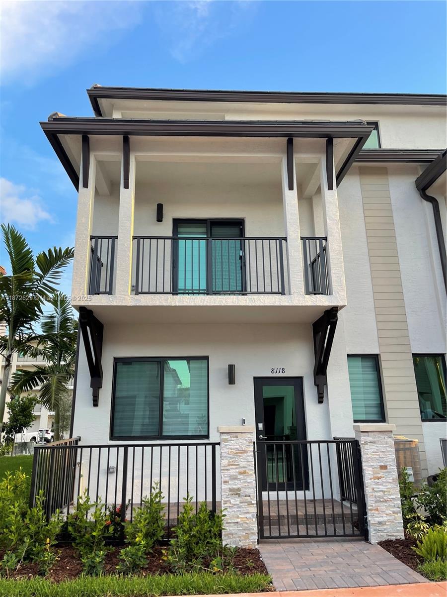 Modern 3-story townhouse in URBANA at Downtown Doral! Features 3 bedrooms, 2.5 baths, a kitchen with an island, dining & family areas, plus a private rooftop terrace perfect for entertaining. Includes 2-car garage & a versatile 3rd-floor space ideal as office, media, or playroom. Contemporary finishes & quality appliances throughout. Quiet street yet steps from Downtown Doral’s dining, shops, golf, and top-rated schools. Residents enjoy a resort-style Club House with pool, gym & social areas. Easy access to major expressways & Miami Intl Airport.