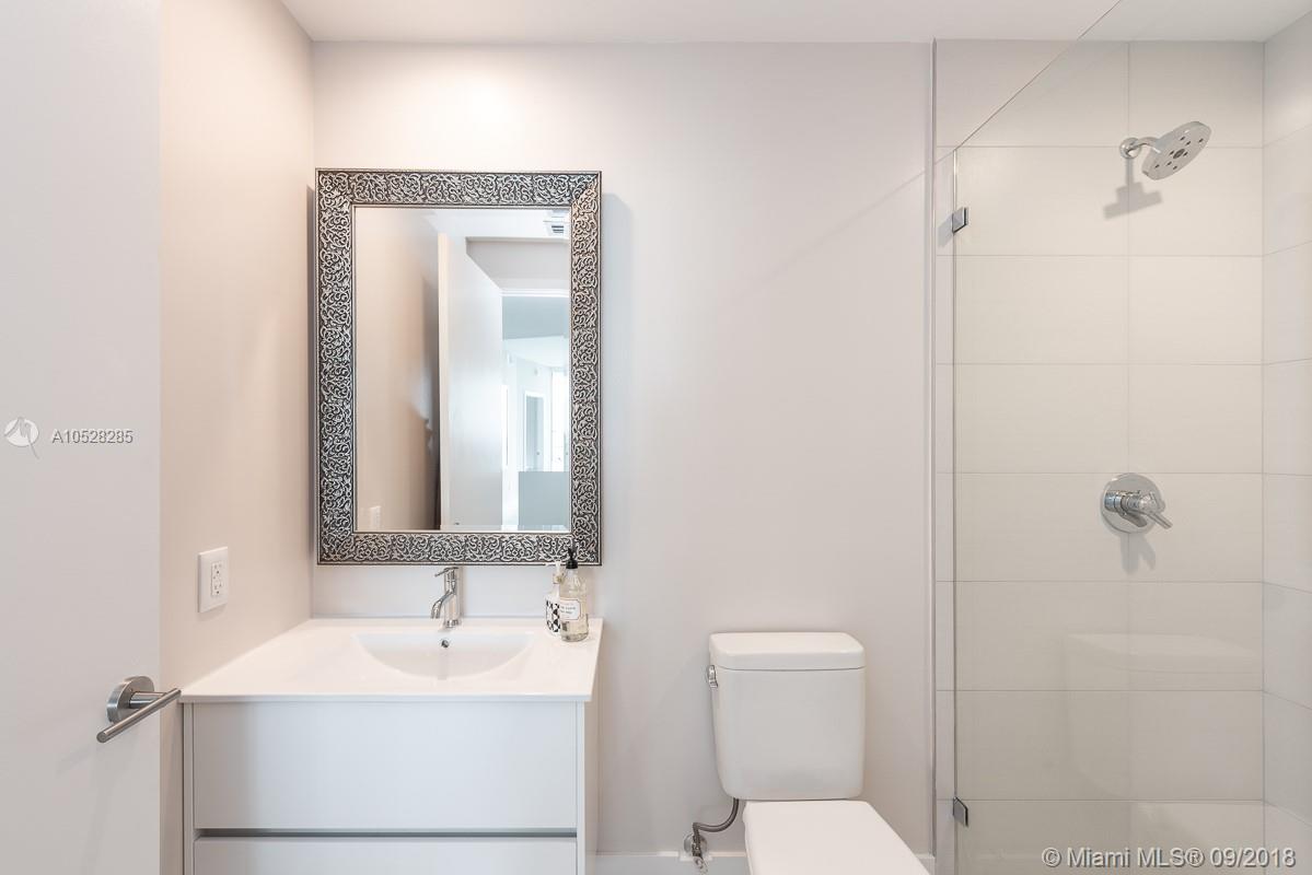 BISCAYNE BEACH CONDO - Residential Lease