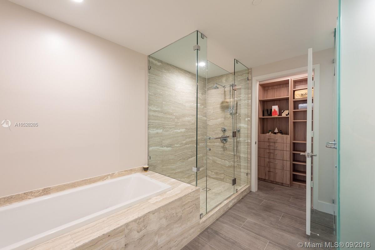 BISCAYNE BEACH CONDO - Residential Lease
