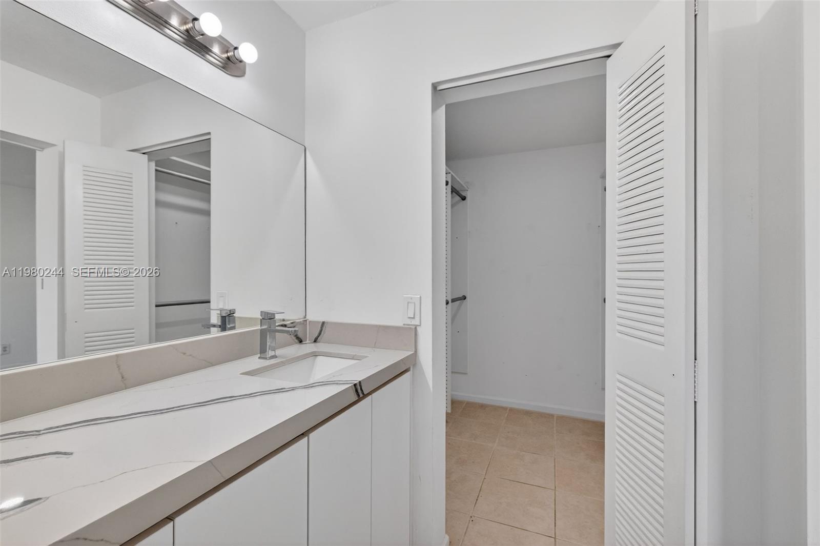 Woodland Cove - Residential