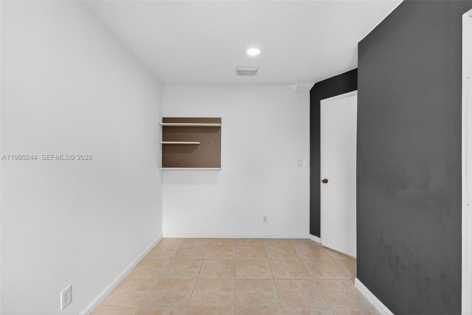 Woodland Cove - Residential