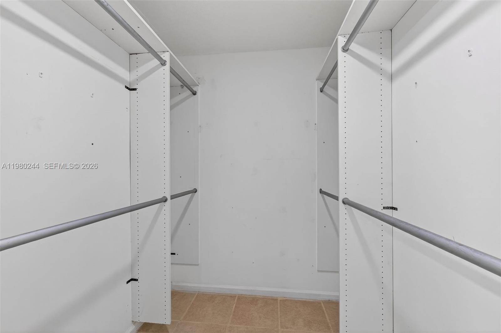 Woodland Cove - Residential