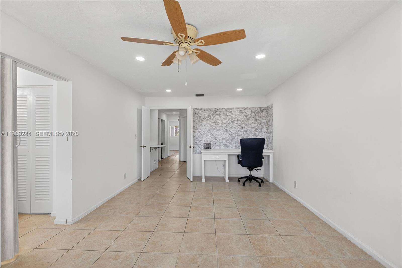 Woodland Cove - Residential