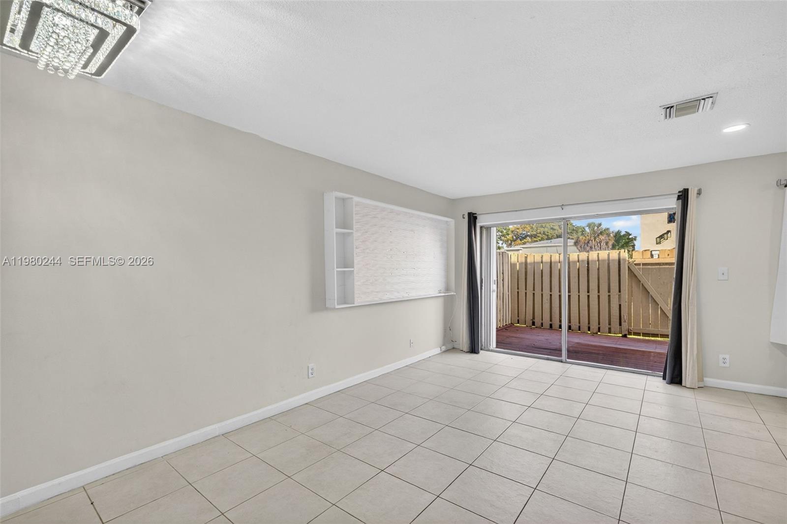 Woodland Cove - Residential