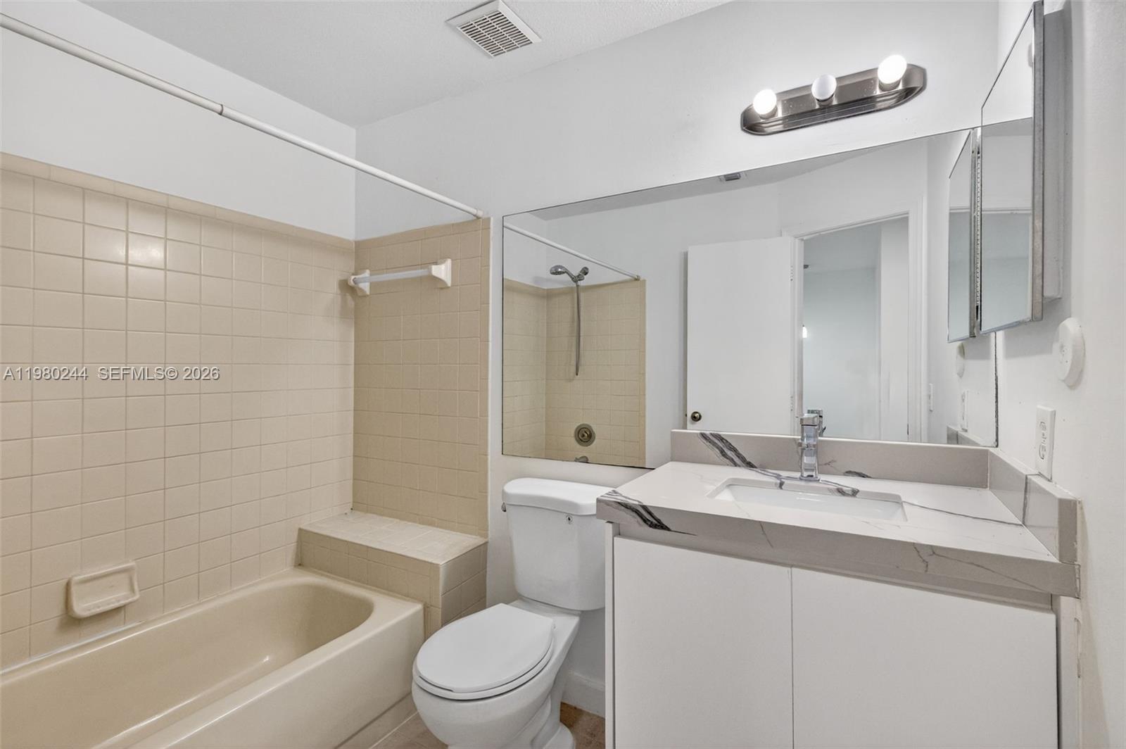 Woodland Cove - Residential