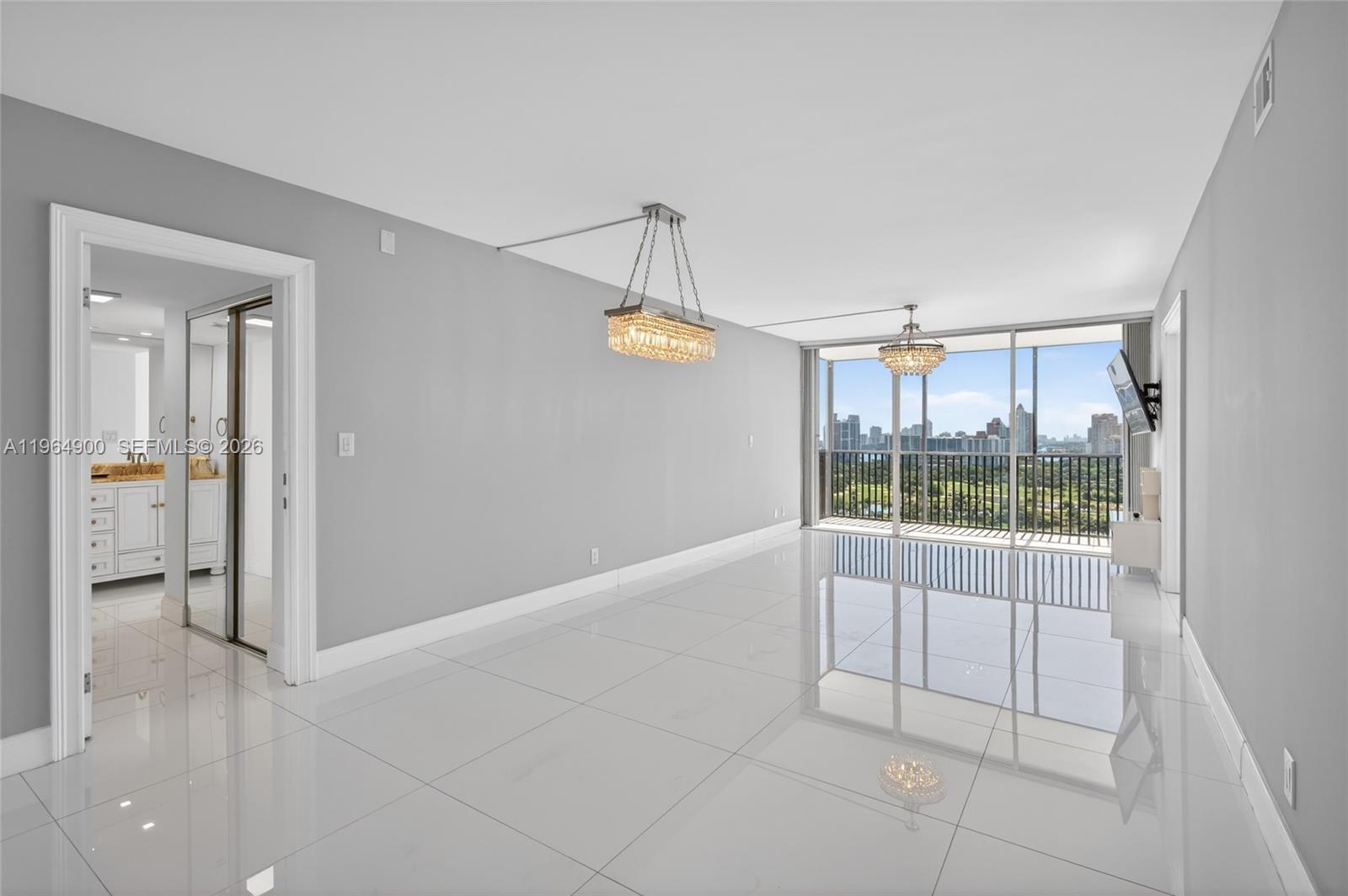 20379 W Country Club Dr 2234