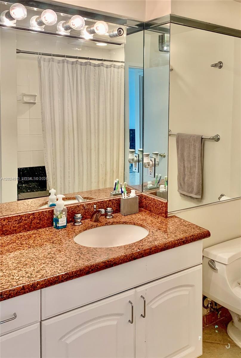 SOUTH BAY CLUB CONDO - Residential Lease