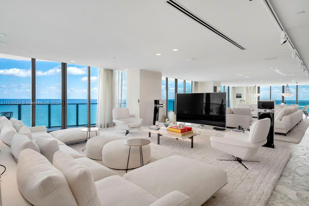 REGALIA CONDO - Residential