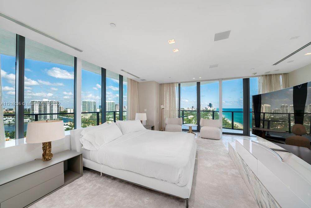 REGALIA CONDO - Residential