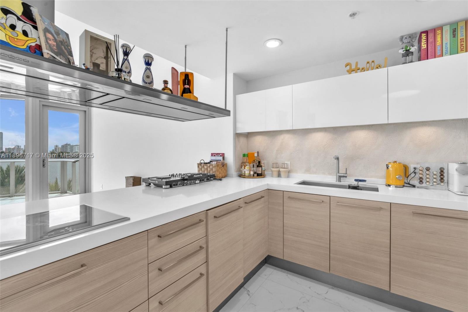 MARINA PALMS RESIDENCES S - Residential Lease