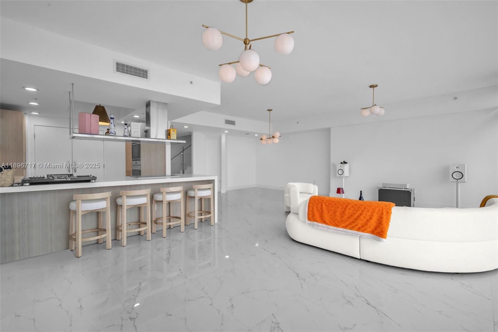 MARINA PALMS RESIDENCES S - Residential Lease