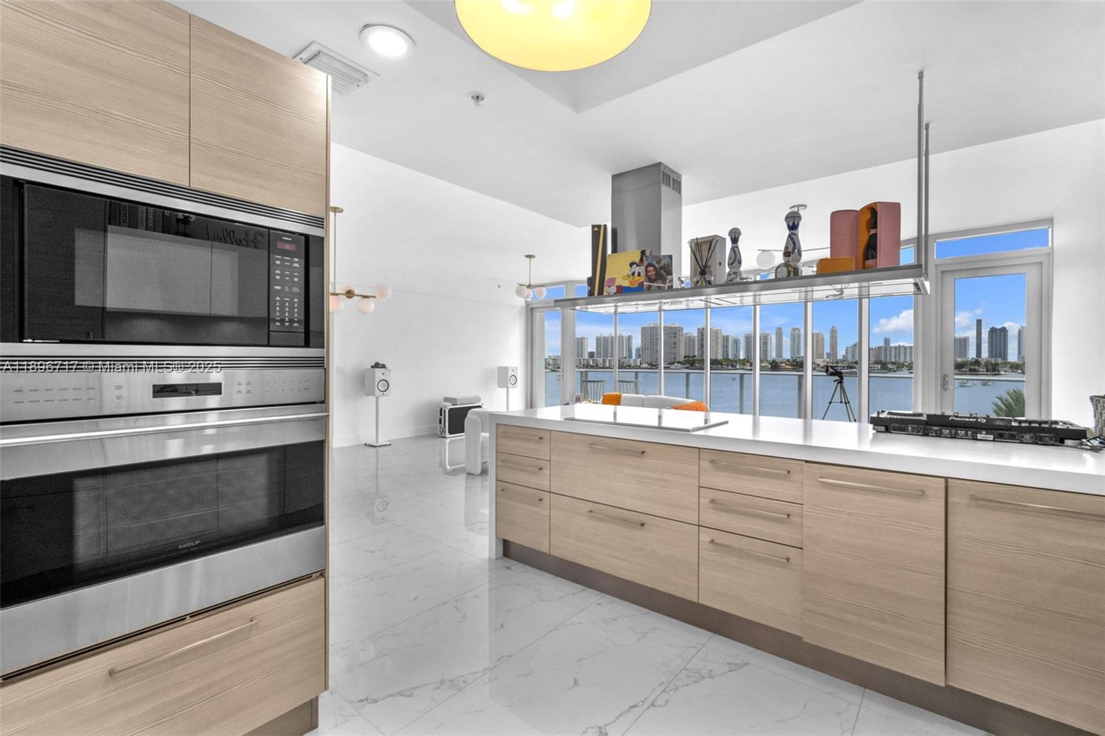 MARINA PALMS RESIDENCES S - Residential Lease